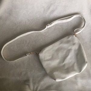 White and gold crossover  bag
